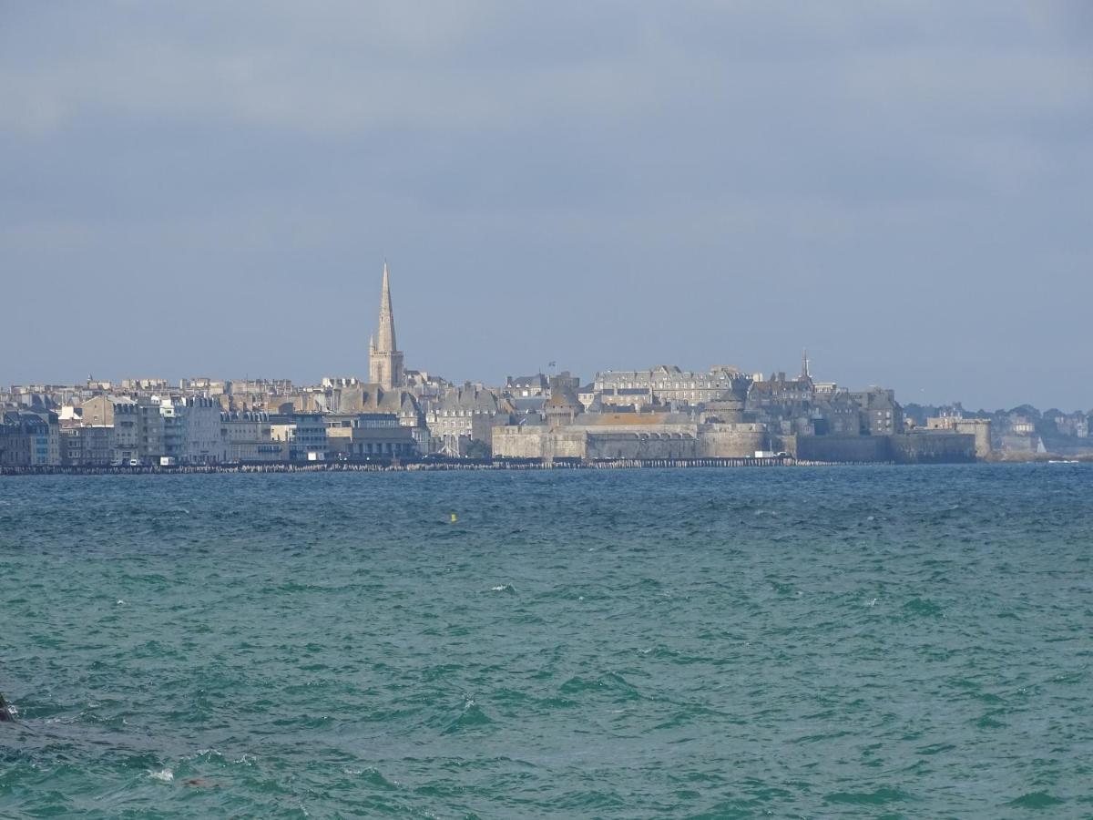 Appartement Philomène Saint-Malo Esterno foto